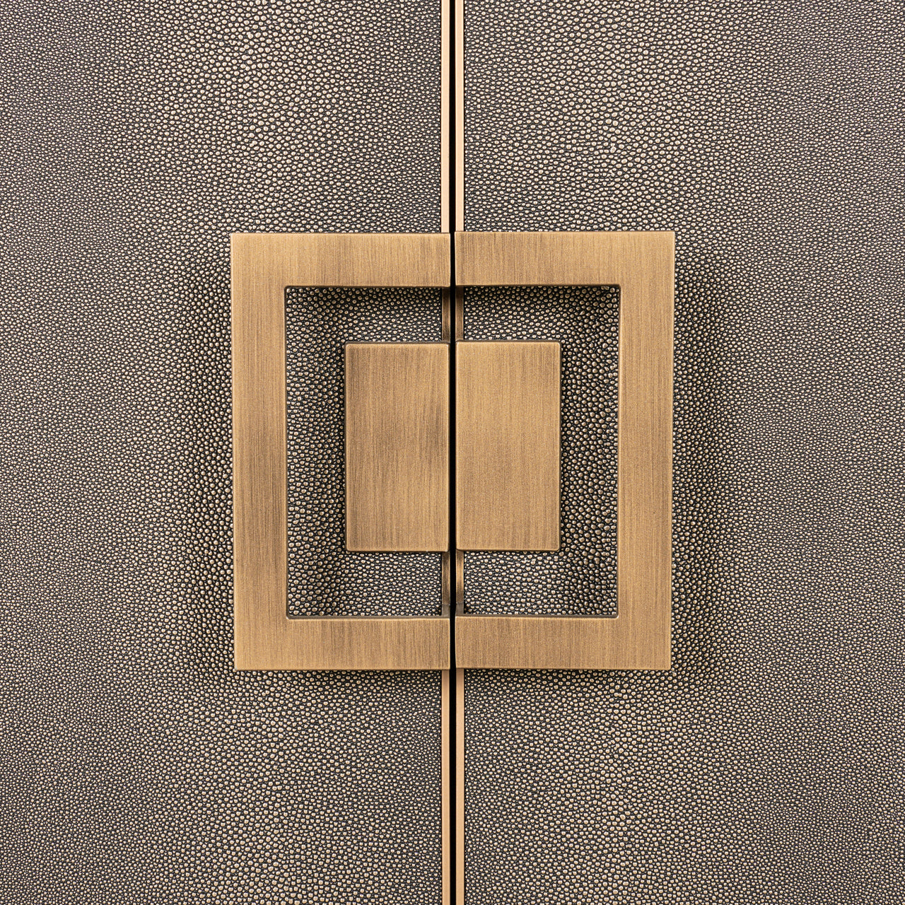 Richmond Möbel | Sideboard Bloomville | Brass-shagreen