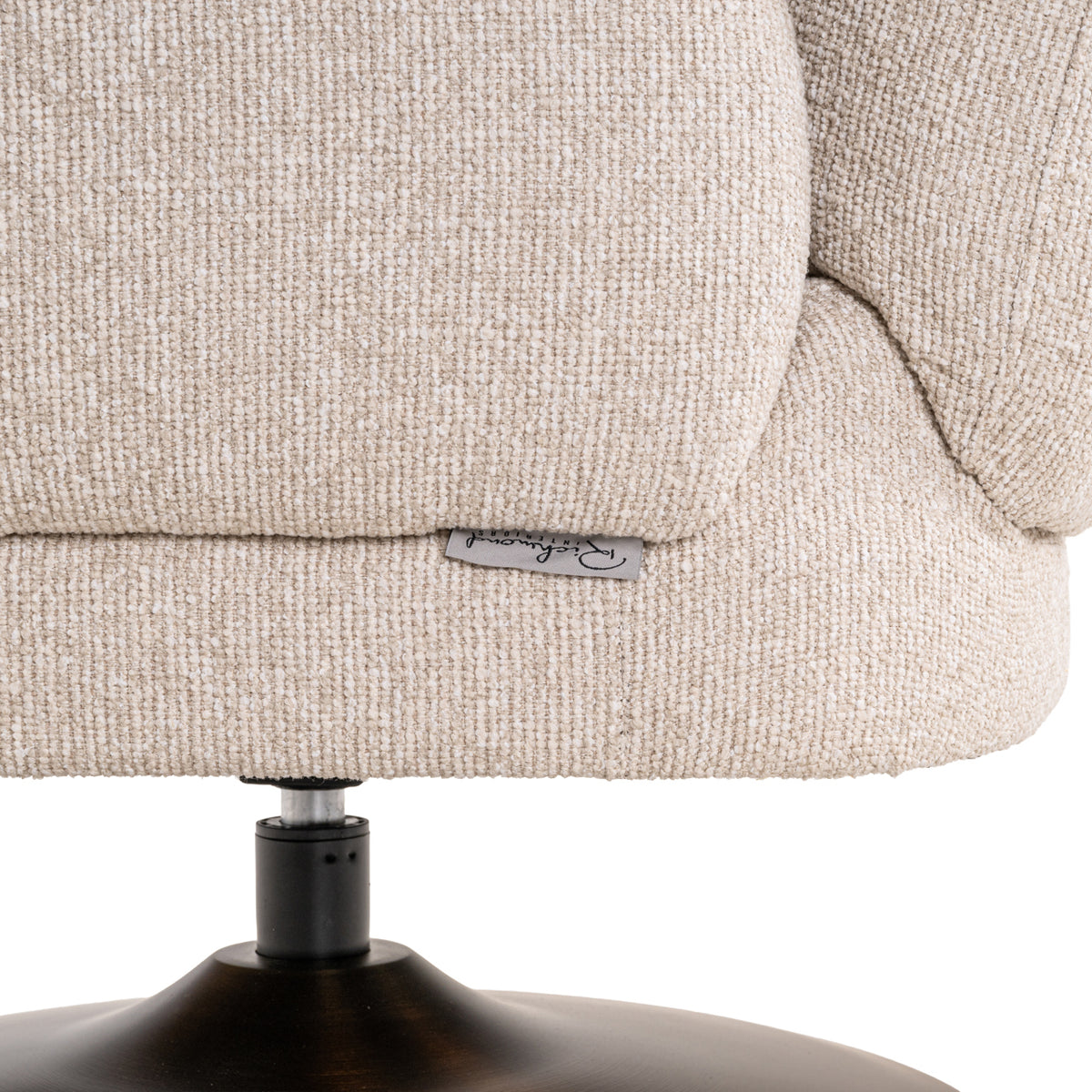 Richmond Möbel Lounge Stuhl Kagney drehbar biscotti | 214133