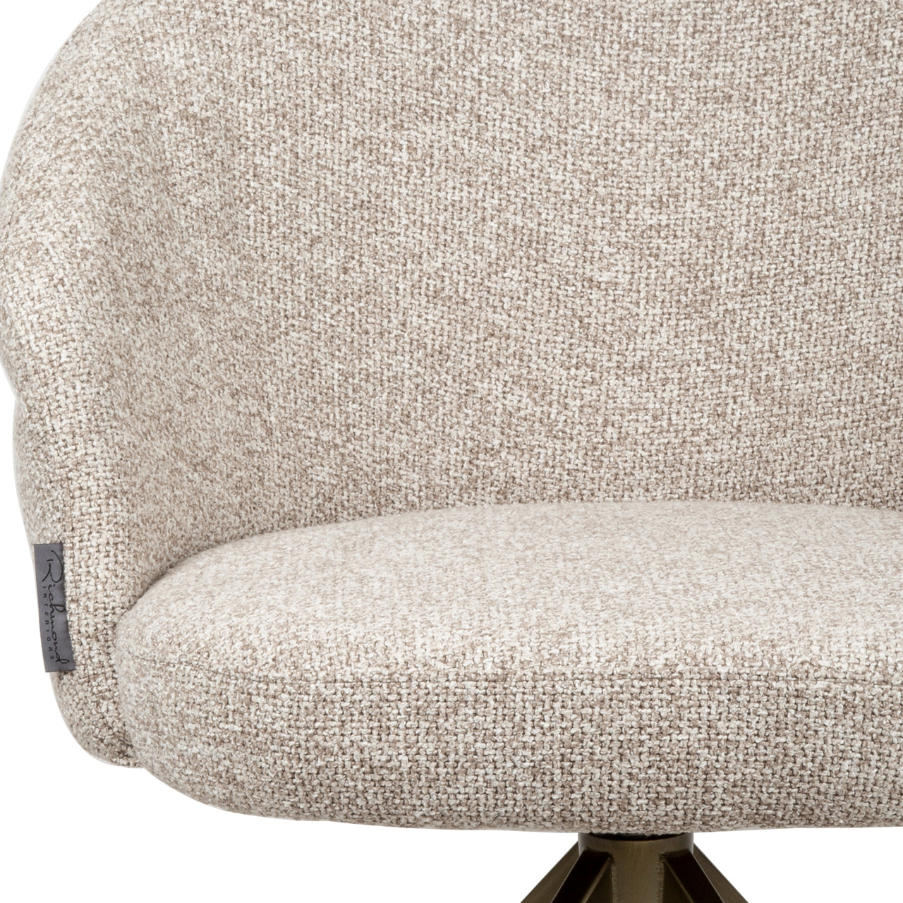 Richmond Möbel | Esszimmerstuhl Zendaya drehbar Feuerresistent | Biscotti