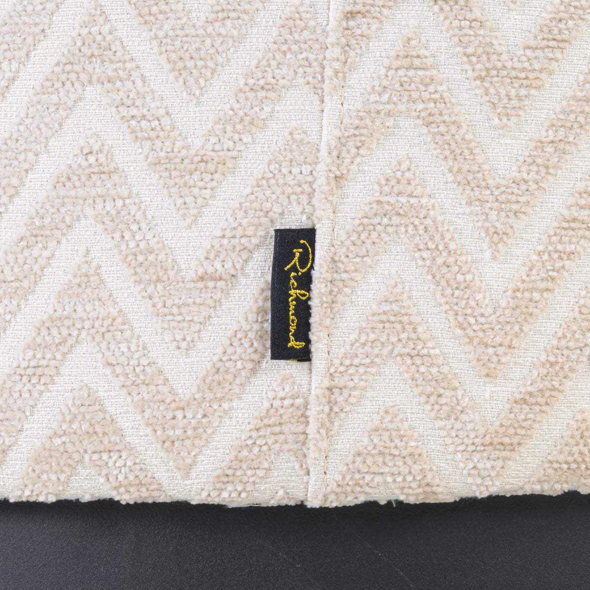Richmond Möbel Hocker & Fußbank Lexie beige chevron | 216063