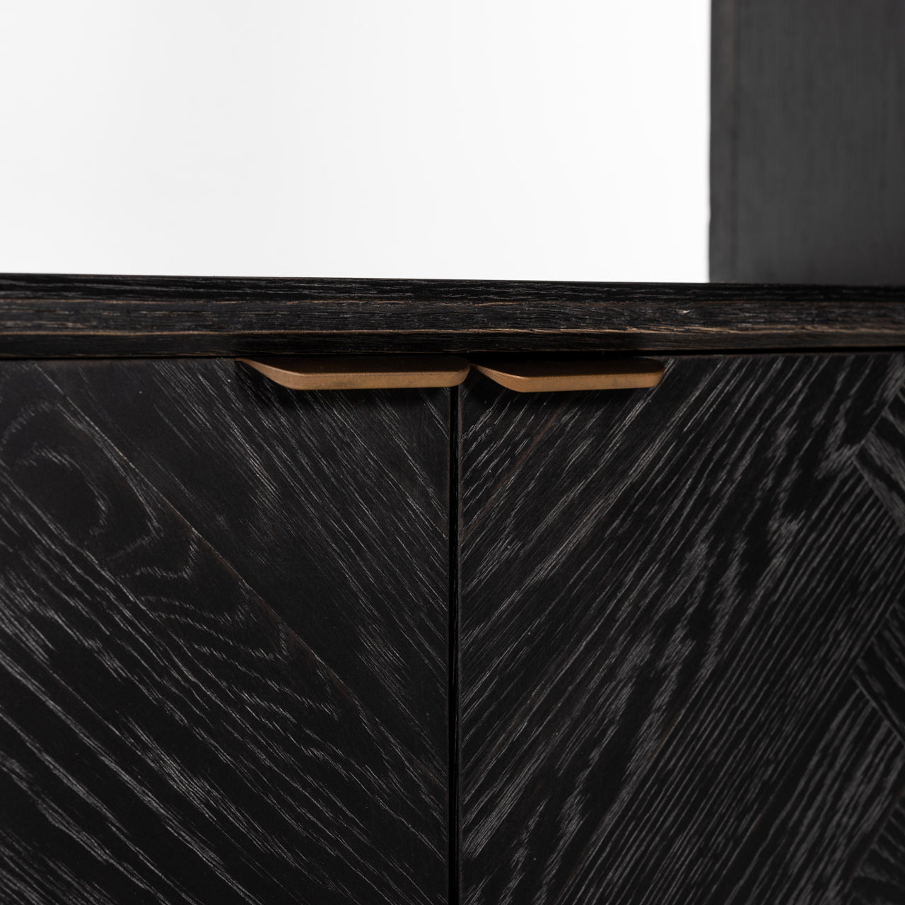 Richmond Möbel | Vitrine Blackbone Brass | Black-rustic