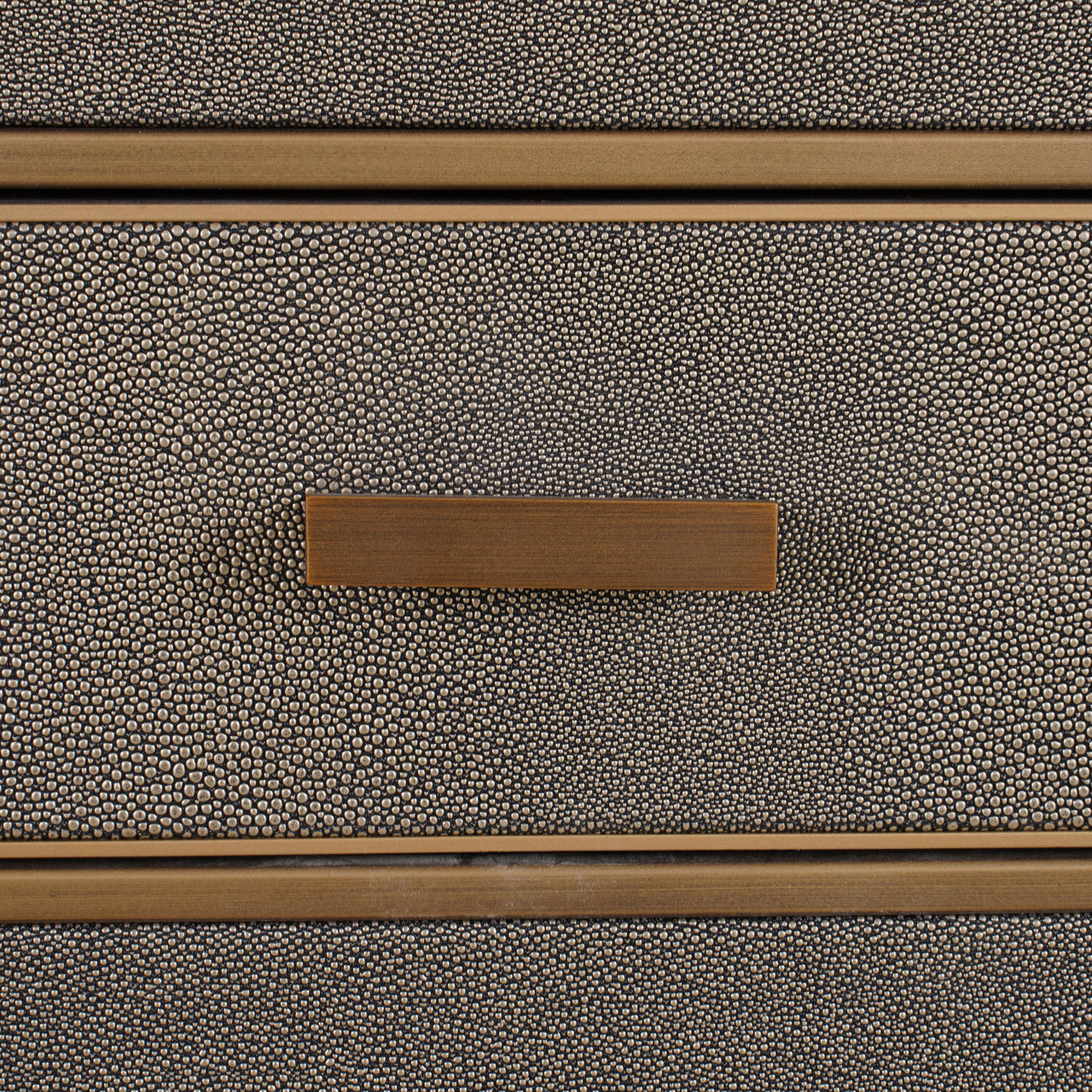 Richmond Möbel | Nachttisch Bloomville top | Brass-shagreen