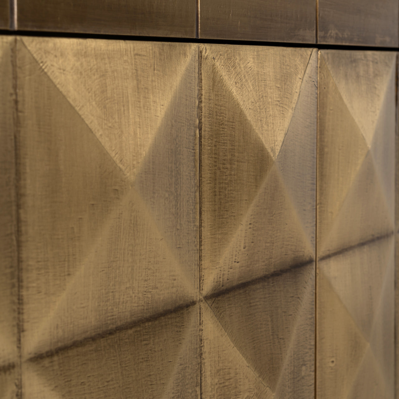 Richmond Möbel | Sideboard Collada | Brushed-gold