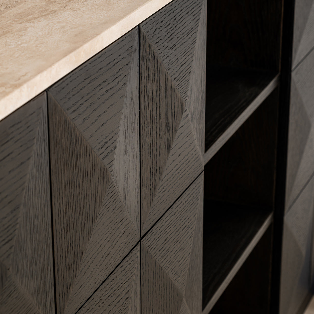 Sideboard Claremont -shelves