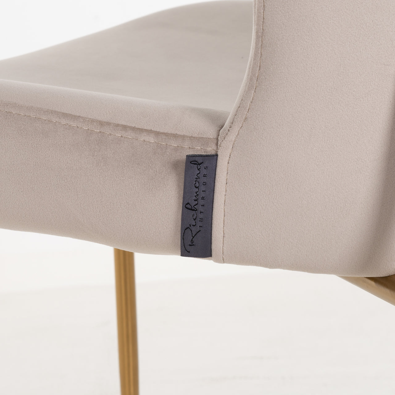 Richmond Möbel | Esszimmerstuhl Odessa Feuerresistent (Set von 2) | Khaki-velvet