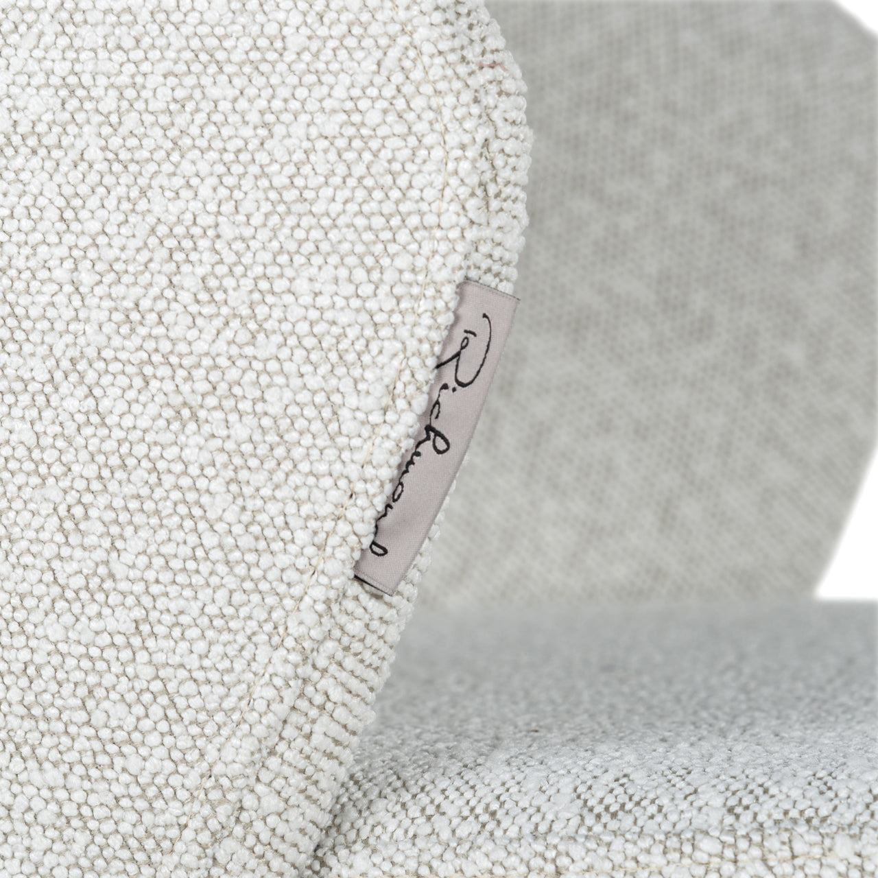 Richmond Möbel | Esszimmerstuhl Savoy | Khaki-velvet
