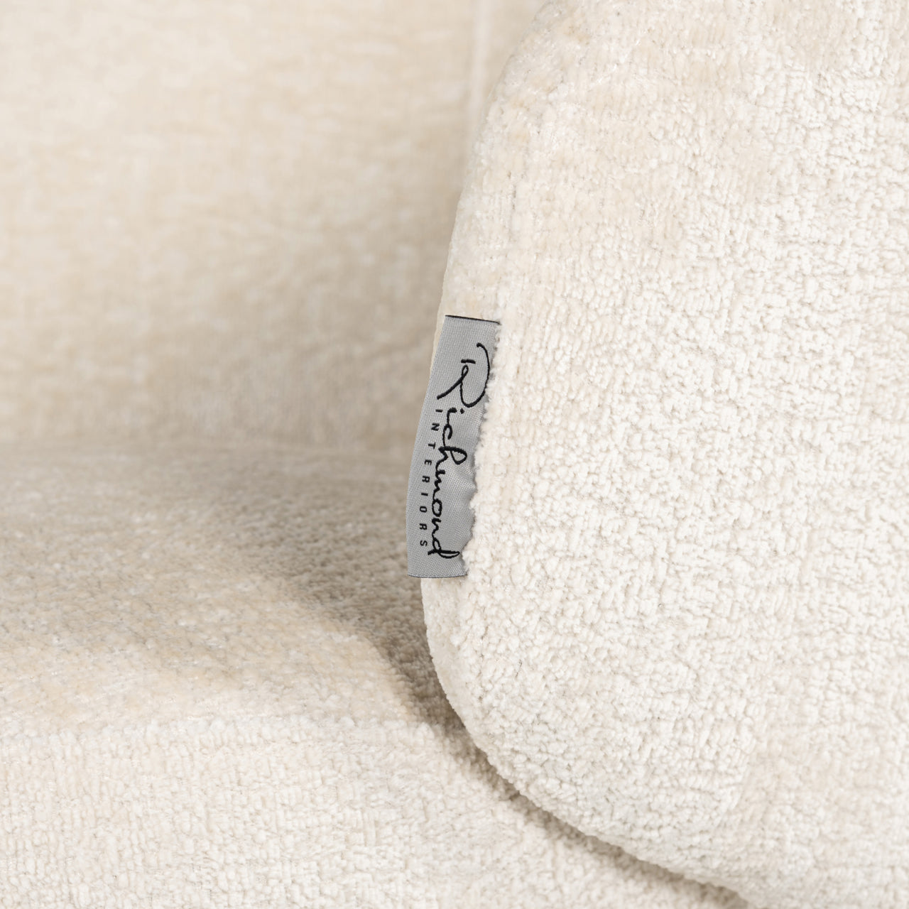 Richmond Möbel | Esszimmerstuhl Amphara Feuerresistent | FR-white-chenille