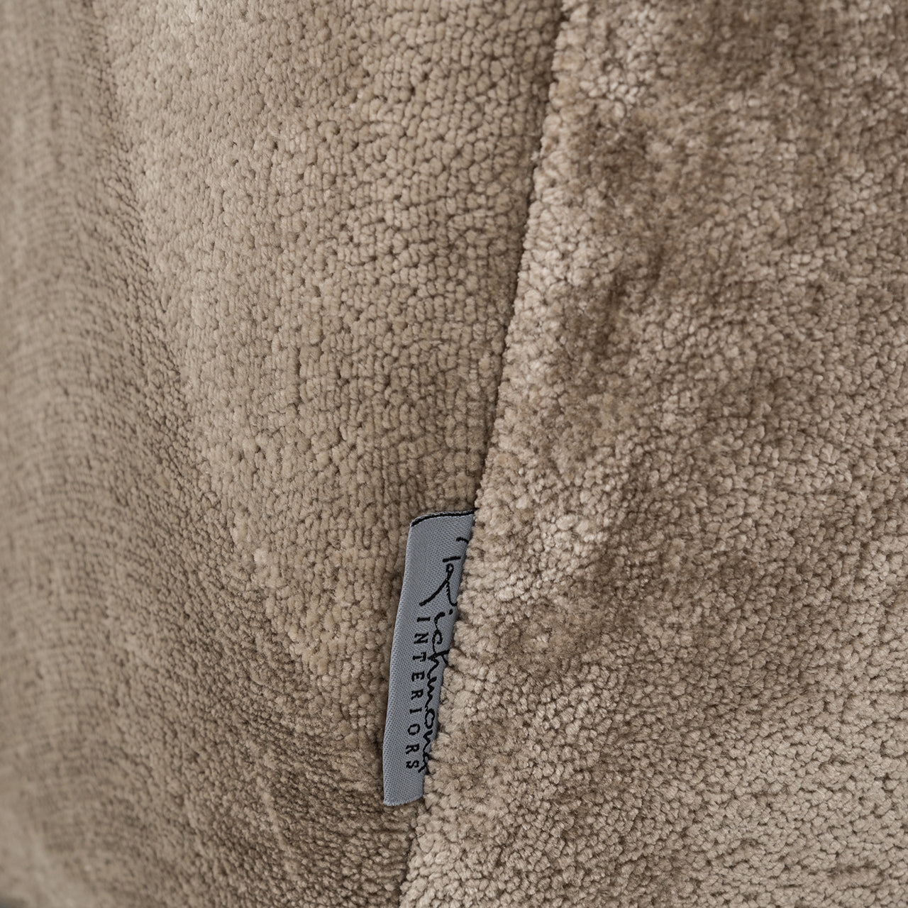 Richmond Möbel | Sessel Rosy aus Chenille | Taupe