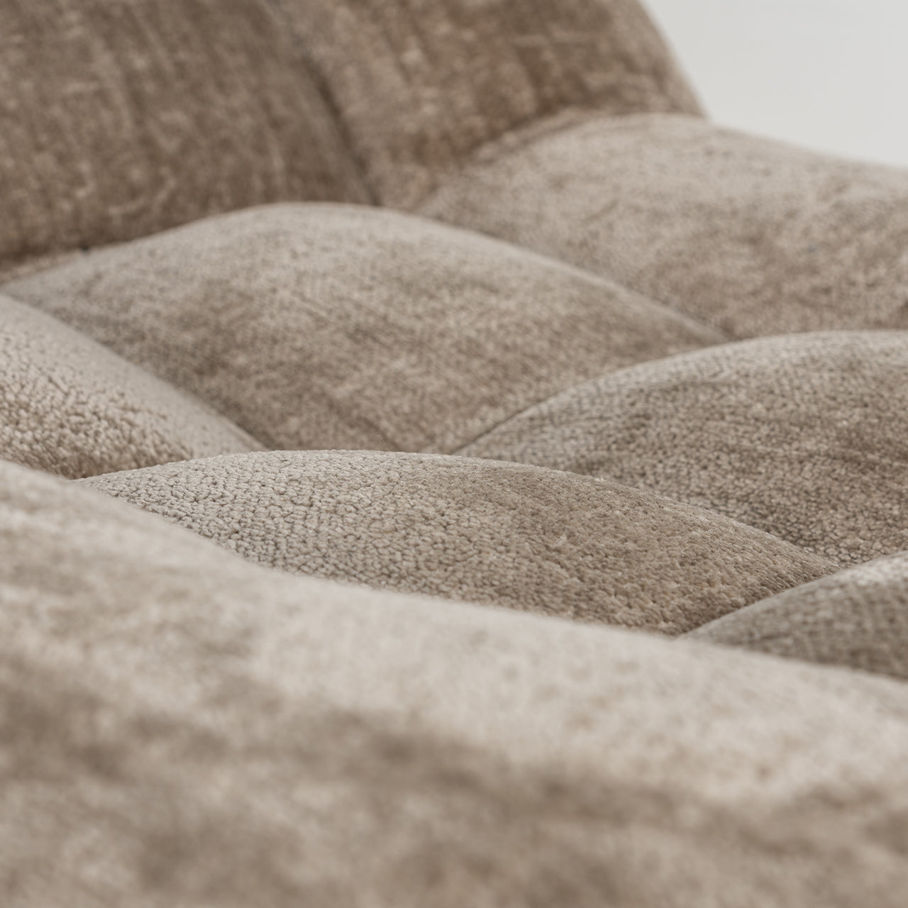 Richmond Möbel | Sessel Rosy aus Chenille | Taupe