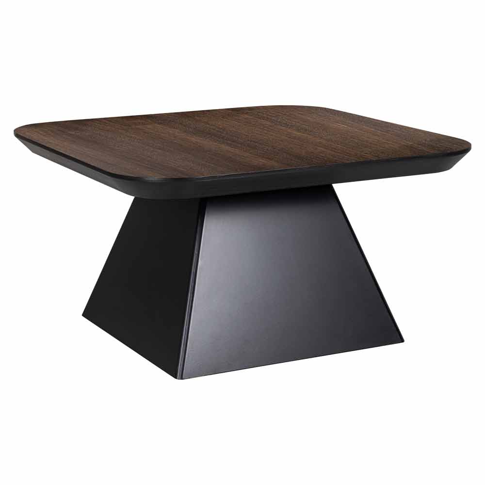 Moderner Couchtisch mit dunkler Holzplatte und geometrischem, schwarzen Metallgestell. Rechteckige Tischplatte mit abgerundeten Ecken, unterstützt von zwei invertierten trapezförmigen Formen