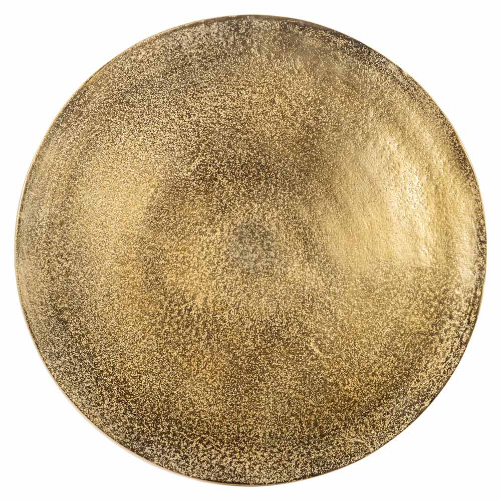 Runde, metallische Oberfläche mit ungleichmäßiger Textur in goldener oder messingfarbener Optik. Die Oberfläche zeigt ein gesprenkeltes Muster aus Licht und Schatten.