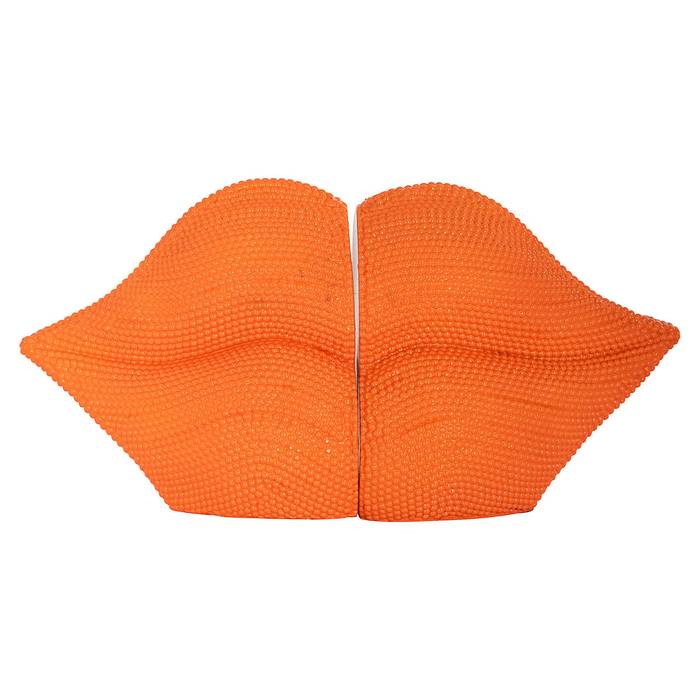 Deko-Objekt "Buchständer Lippen" von Richmond Decoration, orangefarbener Ständer in Lippenform, elegantes Design, ideal zur Präsentation von Büchern und Dekoration.