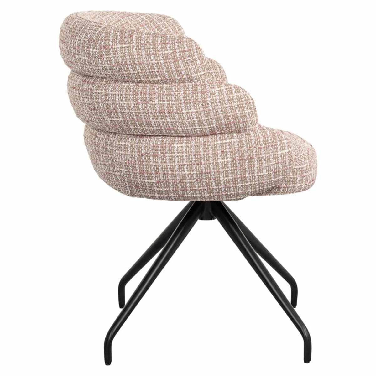 Das Bild zeigt den Drehstuhl Kayla (trendy rosa) von der Seite. Die geschwungene Rückenlehne und die komfortabel gepolsterte Sitzfläche sind deutlich sichtbar.