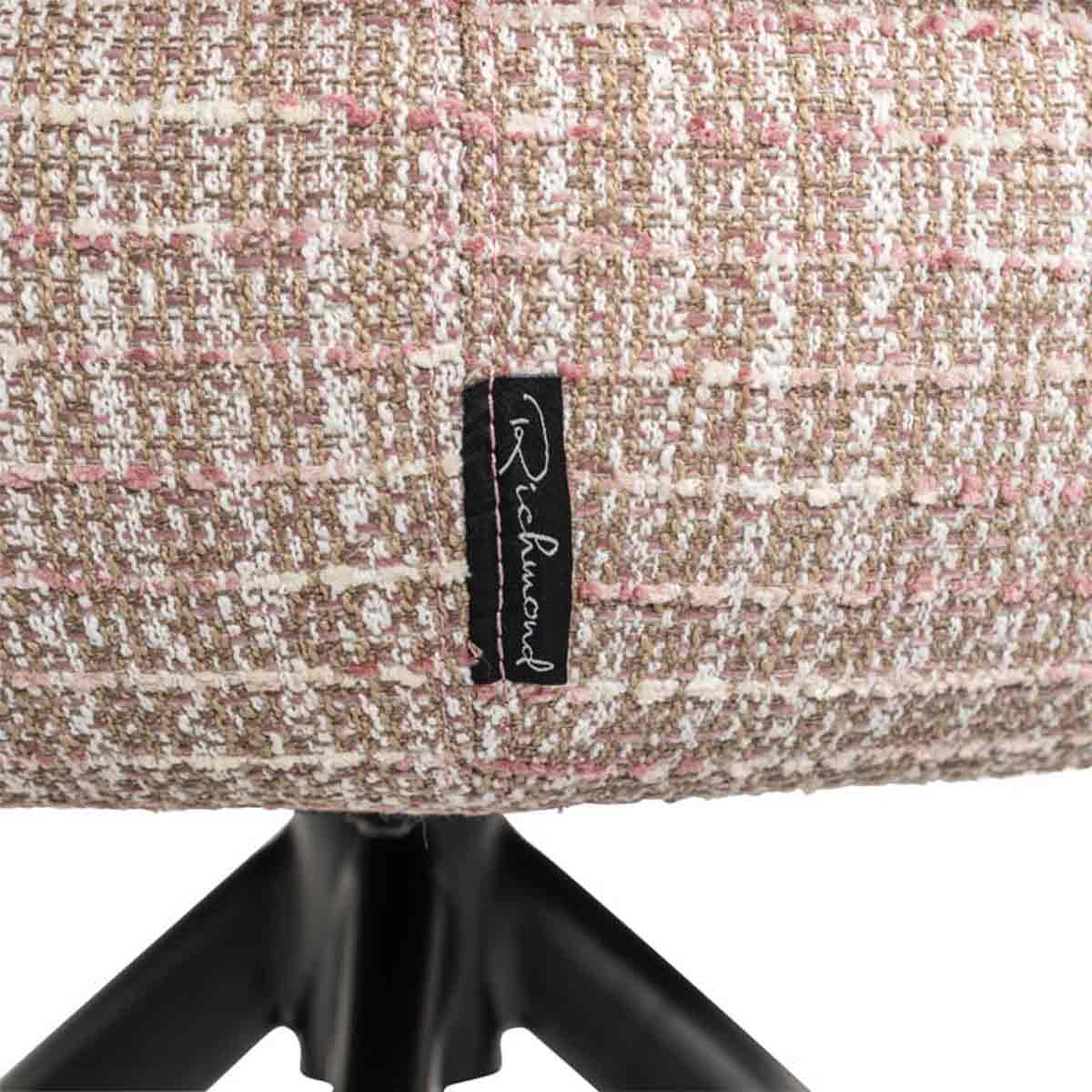 Drehstuhl Kayla trendy rosa Das Bild zeigt eine Nahaufnahme der Rückenlehne des Drehstuhls Kayla (trendy rosa).