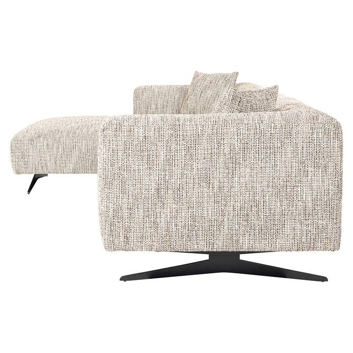 Sofa Hoxton 3-Sitzer + Lounge links (Be Trendy 01 Nature) Das Sofa Hoxton 3-Sitzer + Lounge rechts (Be Trendy 01 Nature) präsentiert sich in einer Frontansicht als einladendes Möbelstück mit klaren Linien und modernem Design.