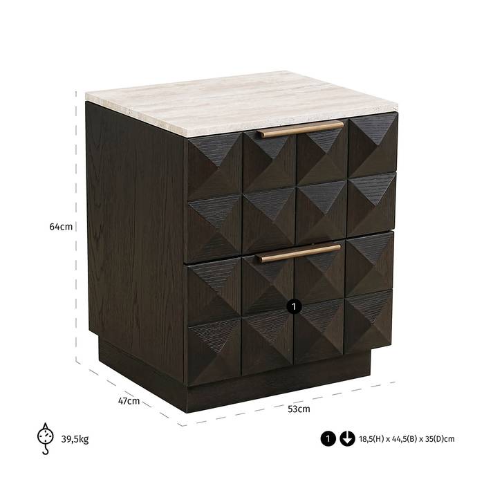 Nachttisch Claremont 2-Schubladen (braun) Das Bild zeigt den Nachttisch Claremont (2-Schubladen, braun) von hinten. Die stabile Konstruktion und die hochwertige Verarbeitung des Holzes sind gut sichtbar.