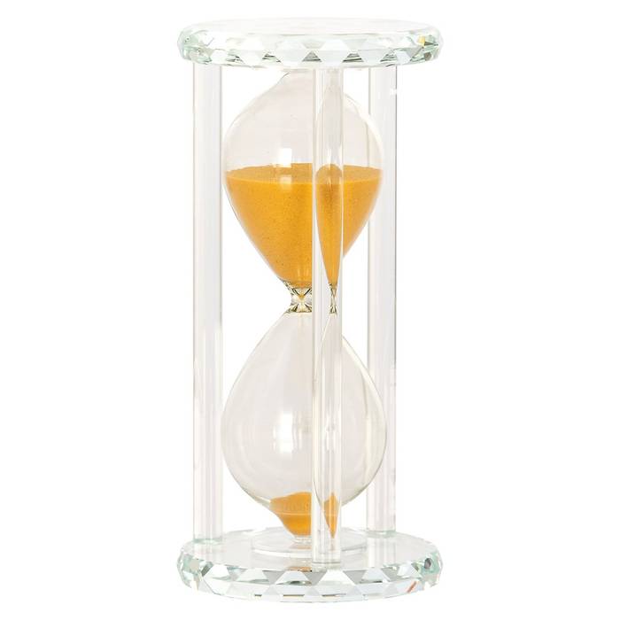 Richmond Deko-Objekt Sanduhr Zinia aus hochwertigem Glas mit klarem Gehäuse und sanft fallendem orangefarbenem Sand. Geschliffene Muster auf den Glasplatten erzeugen ein schimmerndes Lichtspiel und machen sie zu einem faszinierenden Blickfang.