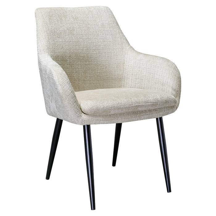 Das Bild zeigt den Esszimmerstuhl Chrissy (Niagara 902 beige). Der Stuhl hat eine weiche, beige Polsterung aus Chenille-Stoff und steht auf stabilen, schwarzen Metallbeinen.