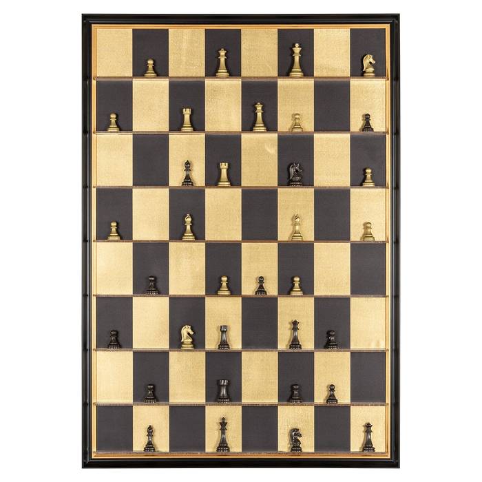 Wandbild Nala in Schwarz und Gold, inspiriert von Schachbrett-Design, aus Kunststoff, Acryl, Leinwand, MDF und Metall. Modern, luxuriös und ein auffälliger Akzent an der Wand.